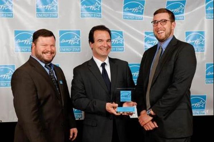 MEEA Staff Accepts EPA Award